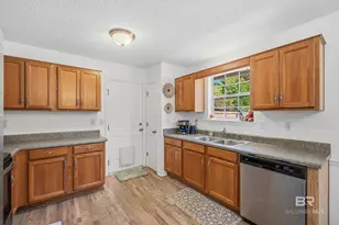 13158 Labradors Run, Foley, AL 36535 - Photo 9