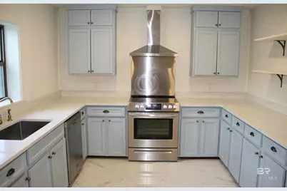 852 Prospect Avenue, Fairhope, AL 36532 - Photo 9