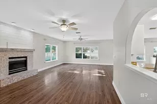 513 Wedgewood Dr, Gulf Shores, AL 36542 - Photo 9