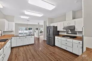 513 Wedgewood Dr, Gulf Shores, AL 36542 - Photo 17