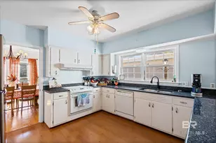 324 Hadrian St, Mobile, AL 36606 - Photo 11