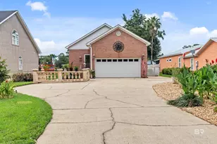 646 W Canal Dr, Gulf Shores, AL 36542 - Photo 3