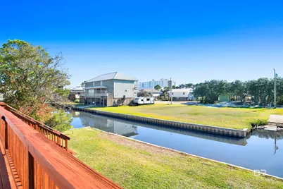 217 W 4th Avenue, Gulf Shores, AL 36542 - Photo 37