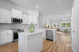 1703 Colony Parke Dr, Gulf Shores, AL 36542 - Photo 9