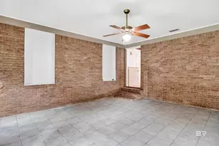 61 Hillside Ln, Mobile, AL 36608 - Photo 3