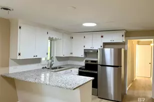 201 S Stuart St, Foley, AL 36535 - Photo 3