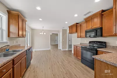 319 Bloomsbury Avenue, Fairhope, AL 36532 - Photo 9