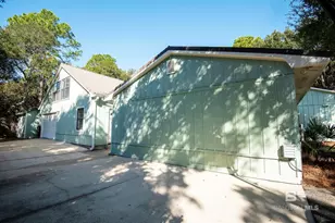 1349 W Fairway Dr, Gulf Shores, AL 36542 - Photo 17