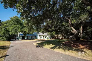 1349 W Fairway Dr, Gulf Shores, AL 36542 - Photo 9