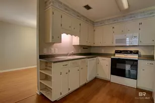 409 Nichols Ave, Fairhope, AL 36532 - Photo 9