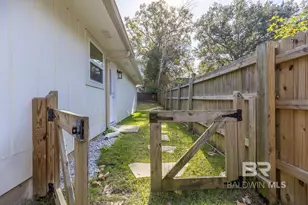 558 Bellangee Ave, Fairhope, AL 36532 - Photo 17