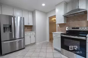 558 Bellangee Ave, Fairhope, AL 36532 - Photo 7