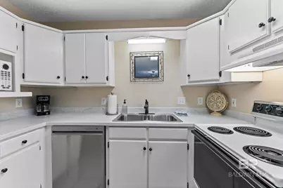 8540 Southwood Court #B, Fairhope, AL 36532 - Photo 9