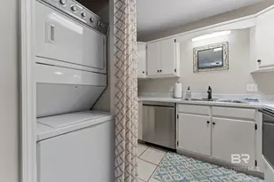 8540 Southwood Ct, Fairhope, AL 36532 - Photo 11