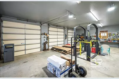 10999 S Pickens Avenue, Lillian, AL 36549 - Photo 9