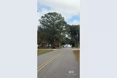 34690 Barclay Avenue, Lillian, AL 36549 - Photo 3