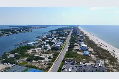 337 Gulfview Lane, Pensacola, FL 32507 - Photo 13