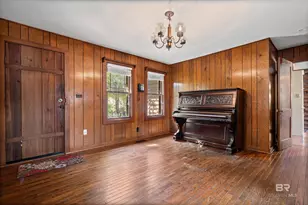 107 S Bayview St, Fairhope, AL 36532 - Photo 13