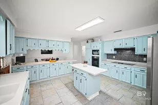 1151 12 Oaks Dr, Mobile, AL 36695 - Photo 9