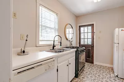 214 Upham Street #7C, Mobile, AL 36607 - Photo 9