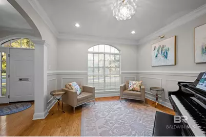 1825 Spring Hill Avenue, Mobile, AL 36607 - Photo 9