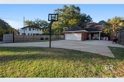 1825 Spring Hill Avenue, Mobile, AL 36607 - Photo 37