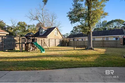 1825 Spring Hill Avenue, Mobile, AL 36607 - Photo 39