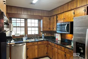 709 E 6th St, Bay Minette, AL 36507 - Photo 7