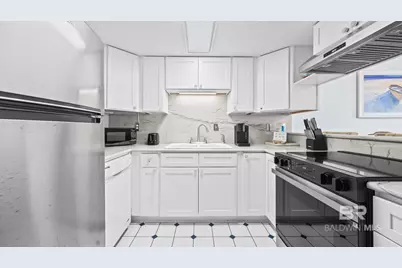 517 E Beach Boulevard #3C, Gulf Shores, AL 36542 - Photo 3