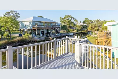 326 W 3rd Avenue, Gulf Shores, AL 36542 - Photo 33