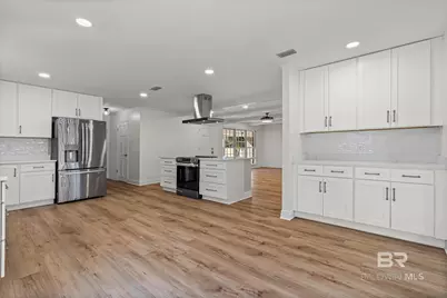 301 E Indian Creek Drive, Mobile, AL 36607 - Photo 15