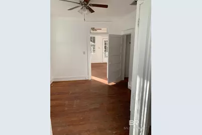 109 S Carlen Street, Mobile, AL 36606 - Photo 9