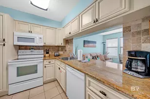 952 W Beach Blvd, Gulf Shores, AL 36542 - Photo 11