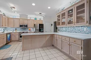 2705 Charlestowne Dr, Mobile, AL 36693 - Photo 15