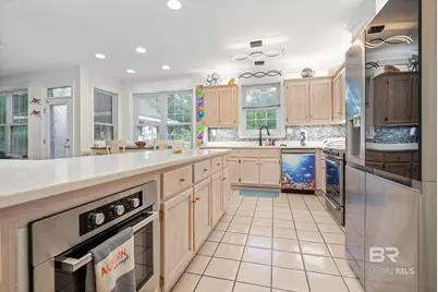 2705 Charlestowne Drive, Mobile, AL 36693 - Photo 3