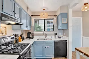 930 W Beach Blvd, Gulf Shores, AL 36542 - Photo 9