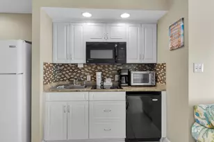 1832 W Beach Blvd, Gulf Shores, AL 36542 - Photo 5