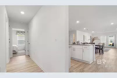 21899 Seabrooke Avenue, Foley, AL 36535 - Photo 3