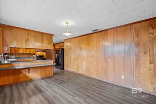 605 N Day Ave, Bay Minette, AL 36507 - Photo 11