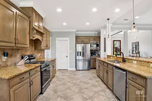 8932 Longue Vue Blvd, Daphne, AL 36526 - Photo 9