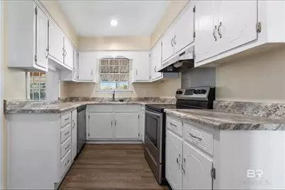 21 Frances Street, Saraland, AL 36571 - Photo 3
