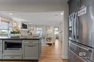 208 Pecan Ave, Fairhope, AL 36532 - Photo 15