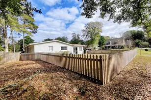 601 Bon Secour St, Fairhope, AL 36532 - Photo 3