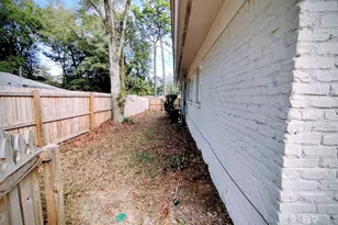 601 Bon Secour St, Fairhope, AL 36532 - Photo 5