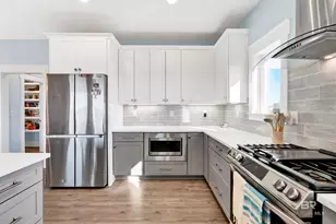 6764 Driftwood Dr, Gulf Shores, AL 36542 - Photo 5