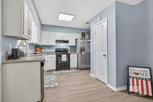 715 E Verbena Ave, Foley, AL 36535 - Photo 23