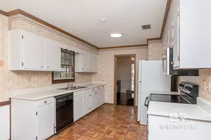 6661 N Hounds Run, Mobile, AL 36608 - Photo 11