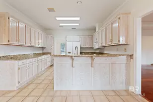 7693 Pembroke Cir, Mobile, AL 36695 - Photo 9