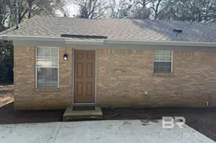 317 E Orange Ave, Foley, AL 36535 - Photo 3