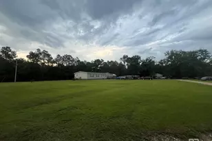 24600 Lazy Ln, Elberta, AL 36530 - Photo 1